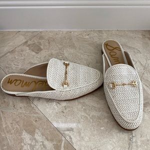 Sam Edelman slides Linnie style